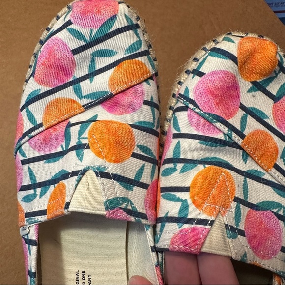 Toms Alpargatas in Natural Citrus, espadrille design, sz 9.5, summery - Picture 7 of 9